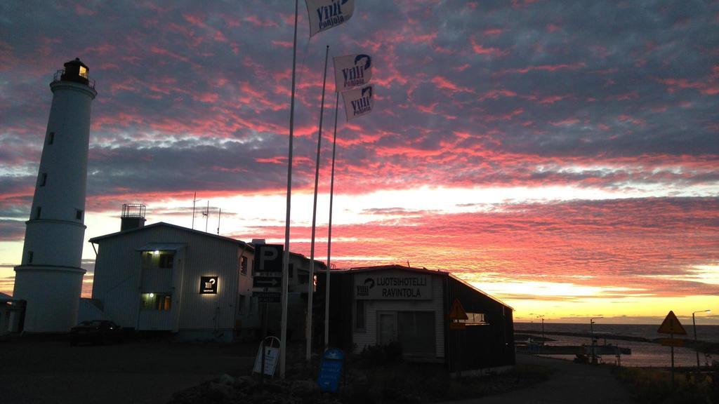 Luotsihotelli - Arctic Lighthouse Hotel Karlö Eksteriør bilde